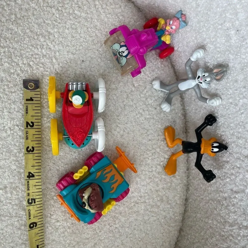 Vintage 5 80s Looney Tiny Tunes Figures Cars Bugs Bunny Daffy Duck